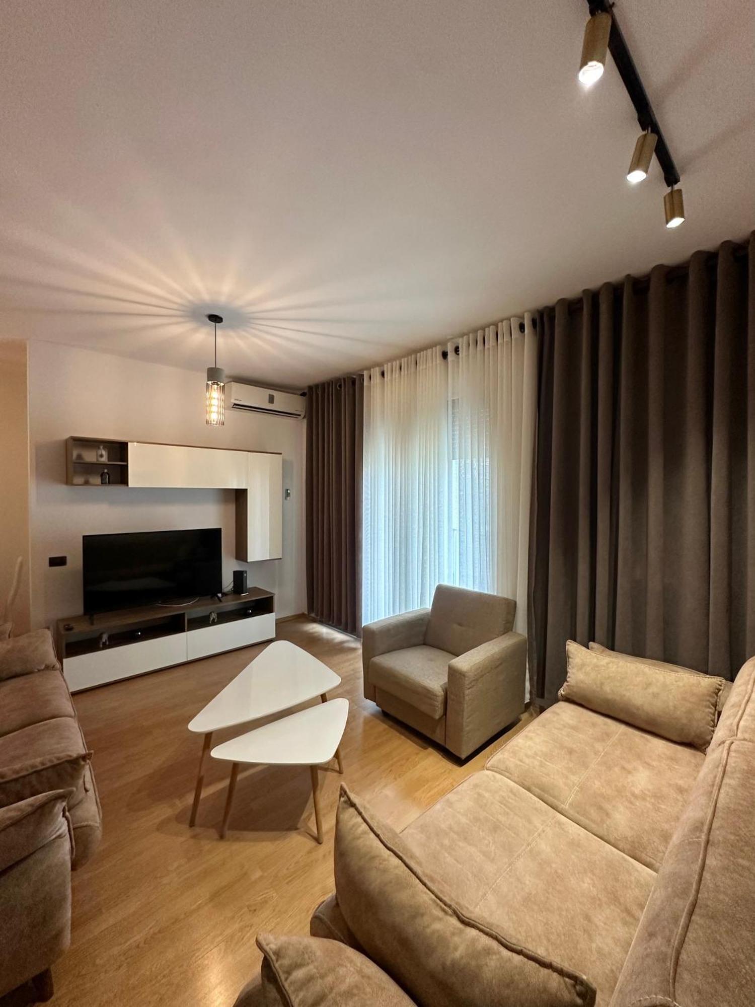 Lake Escape - Home 2 Тирана Экстерьер фото
